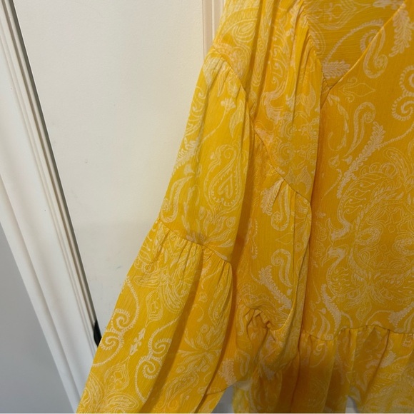 Gentle Fawn Yellow Paisley Print Long Sleeve Peplum Blouse Top - Picture 5 of 6